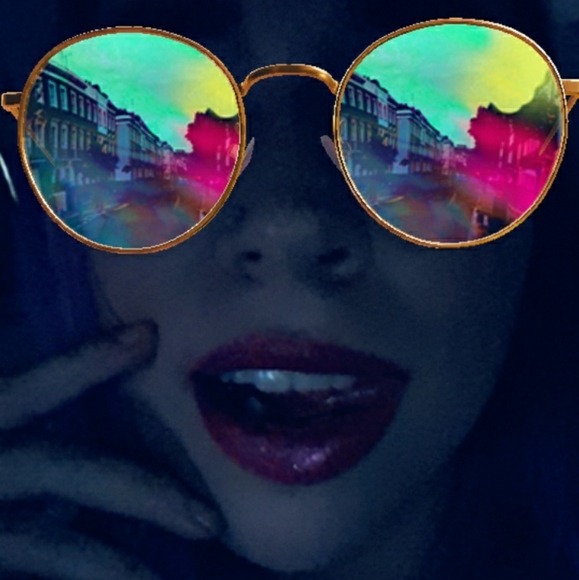 Meet your Posher, Gracie - Picture 2 of 2